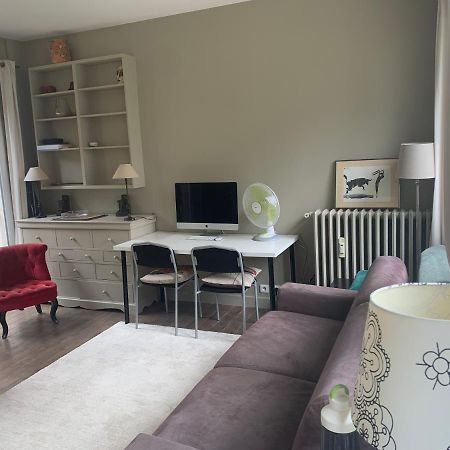 Porte Maillot-Charming And Calm Studio At Neuilly Dış mekan fotoğraf